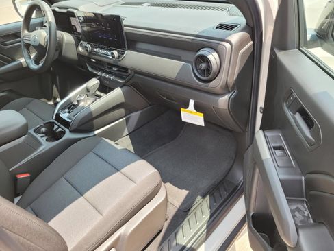 New 2026 Chevrolet Colorado Trail Boss AWD/4WD image 6