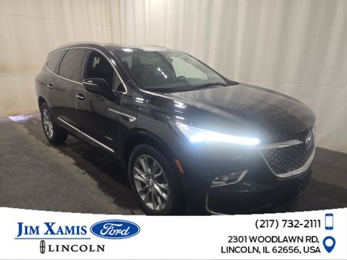 Used 2024 Buick Enclave Avenir w/ Avenir Technology Package image 1