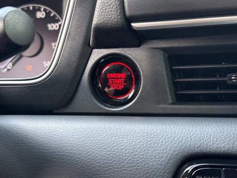 Certified 2023 Honda Pilot Sport image 29
