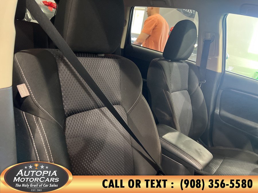 Used 2019 Mitsubishi Outlander ES FWD image 14