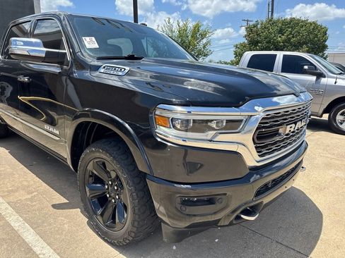 Used 2020 RAM 1500 Limited w/ Body Color Bumper Group AWD/4WD image 3