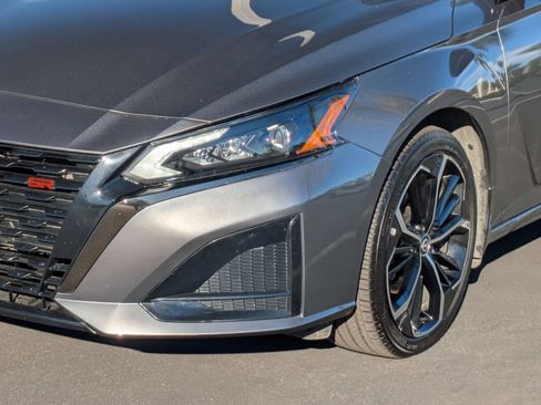 Certified 2024 Nissan Altima 2.5 SR w/ SR Premium Package image 10