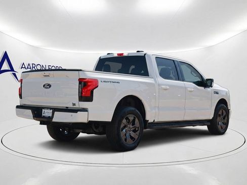 Used 2024 Ford F150 Lightning Flash AWD/4WD image 4