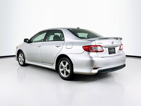 Used 2011 Toyota Corolla S image 5