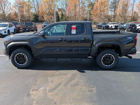 New 2026 Toyota Tacoma TRD Off-Road AWD/4WD image 7