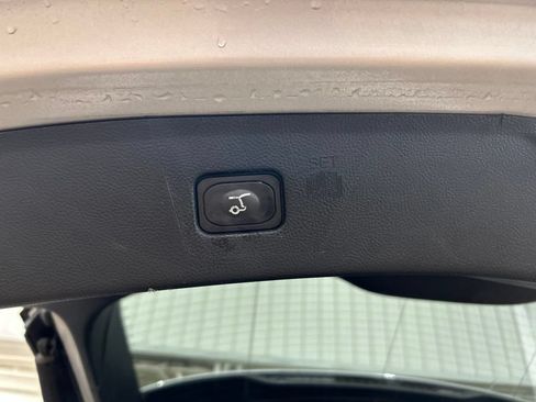 Certified 2019 Ford Edge SEL w/ Cold Weather Package AWD/4WD image 28