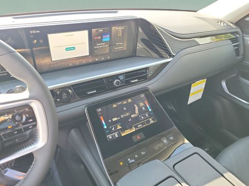 New 2026 INFINITI QX80 Luxe w/ Cargo Package image 24