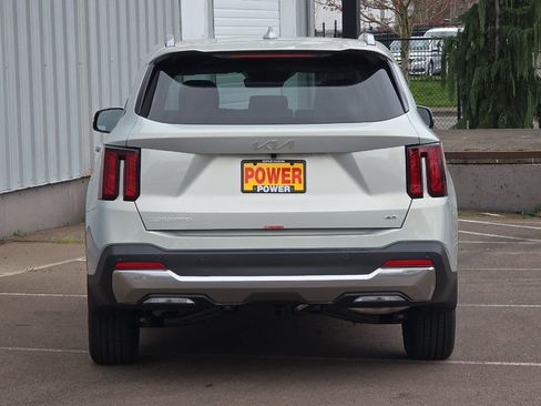 New 2026 Kia Sorento S image 6
