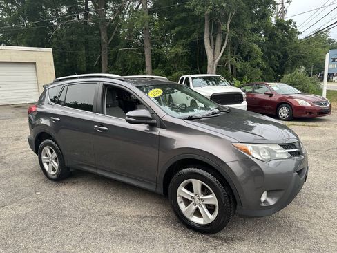 Used 2014 Toyota RAV4 XLE AWD/4WD image 14