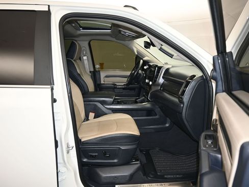 Used 2023 RAM 2500 Limited image 57