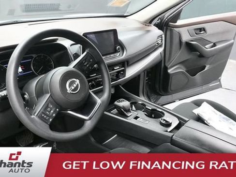 Used 2023 Nissan Rogue S AWD/4WD image 18
