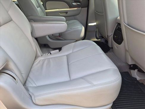 Used 2011 Chevrolet Tahoe LT AWD/4WD image 22