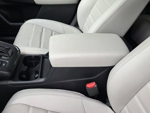 Used 2025 Honda CR-V EX-L image 8