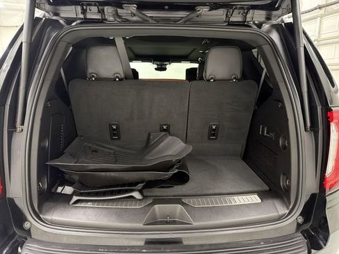 Used 2024 GMC Yukon Denali Ultimate image 15