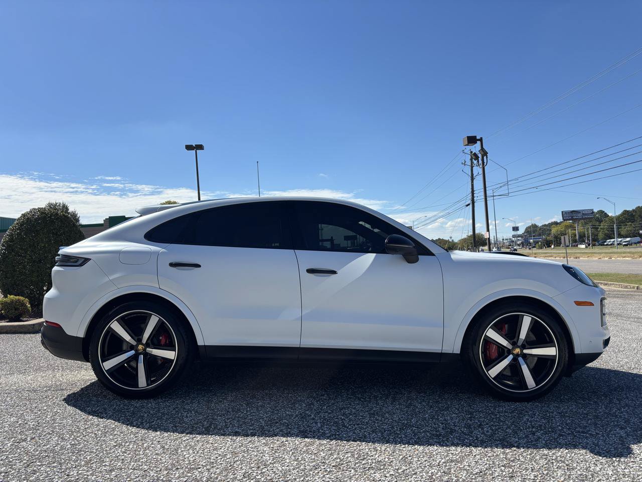 Used 2024 Porsche Cayenne S w/ Premium Package Plus (PP1) AWD/4WD image 8