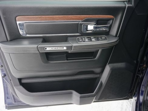 Used 2016 RAM 1500 Laramie w/ Convenience Group image 12