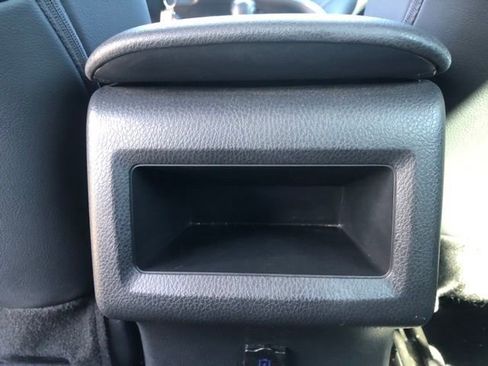 Used 2023 Toyota Camry SE image 38