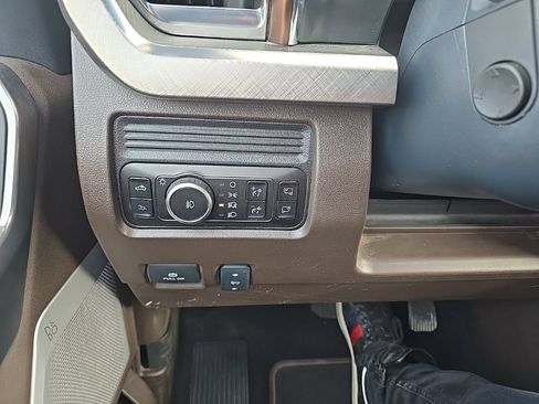 Used 2025 Ford F250 King Ranch AWD/4WD image 24