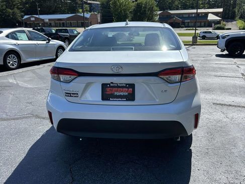 New 2026 Toyota Corolla LE FWD image 4