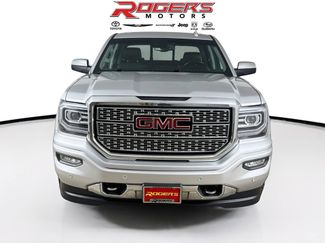 Used 2017 GMC Sierra 1500 Denali w/ Denali Ultimate Package AWD/4WD video 2