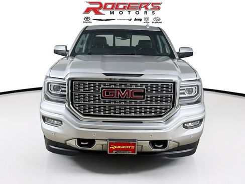 Used 2017 GMC Sierra 1500 Denali w/ Denali Ultimate Package AWD/4WD image 2