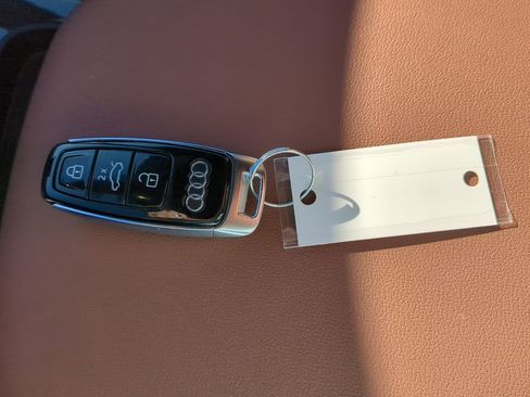 Used 2021 Audi Q7 2.0T Premium w/ Convenience Package image 28