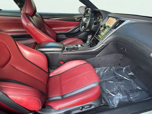 Used 2021 INFINITI Q60 Red Sport 400 w/ Cargo Package RWD image 22