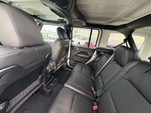 New 2026 Jeep Wrangler Unlimited Rubicon image 15