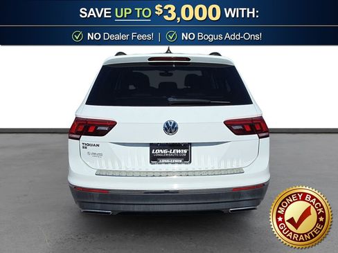Used 2021 Volkswagen Tiguan SE w/ Panoramic Sunroof Package FWD image 5