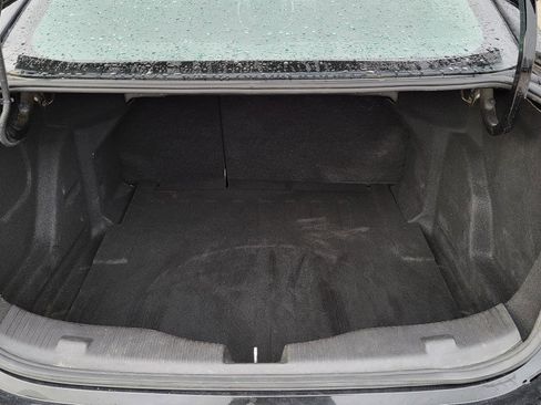 Used 2018 Chevrolet Cruze LT w/ Sun And Sound Package image 10