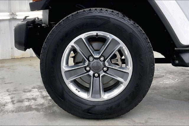 Used 2021 Jeep Wrangler Unlimited Sahara AWD/4WD image 10