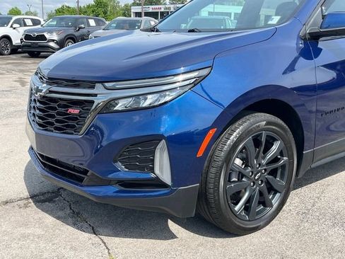 Used 2023 Chevrolet Equinox RS w/ LPO, Floor Liner Package FWD image 13