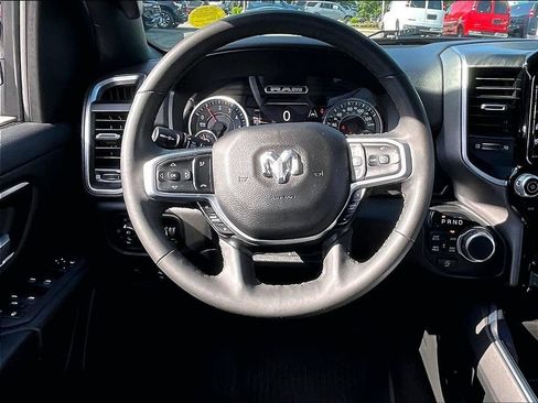 Used 2025 RAM 1500 Big Horn AWD/4WD image 17