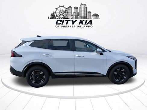 New 2026 Kia Sportage LX w/ LX Convenience Package FWD image 7