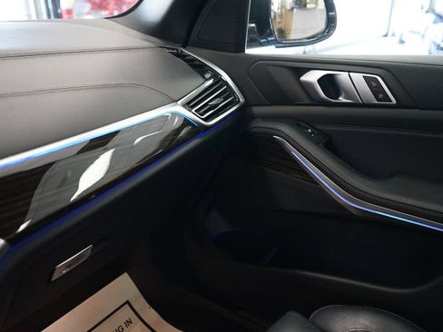 Used 2019 BMW X5 xDrive40i AWD/4WD image 47