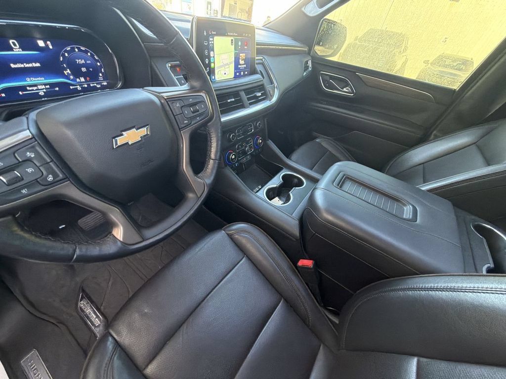Used 2023 Chevrolet Tahoe High Country AWD/4WD image 21