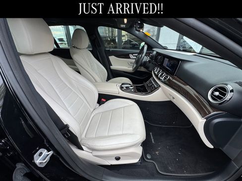 Certified 2020 Mercedes-Benz E 450 4MATIC Wagon image 9