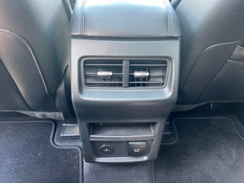 Used 2024 Ford Edge SEL w/ Convenience Package AWD/4WD image 17