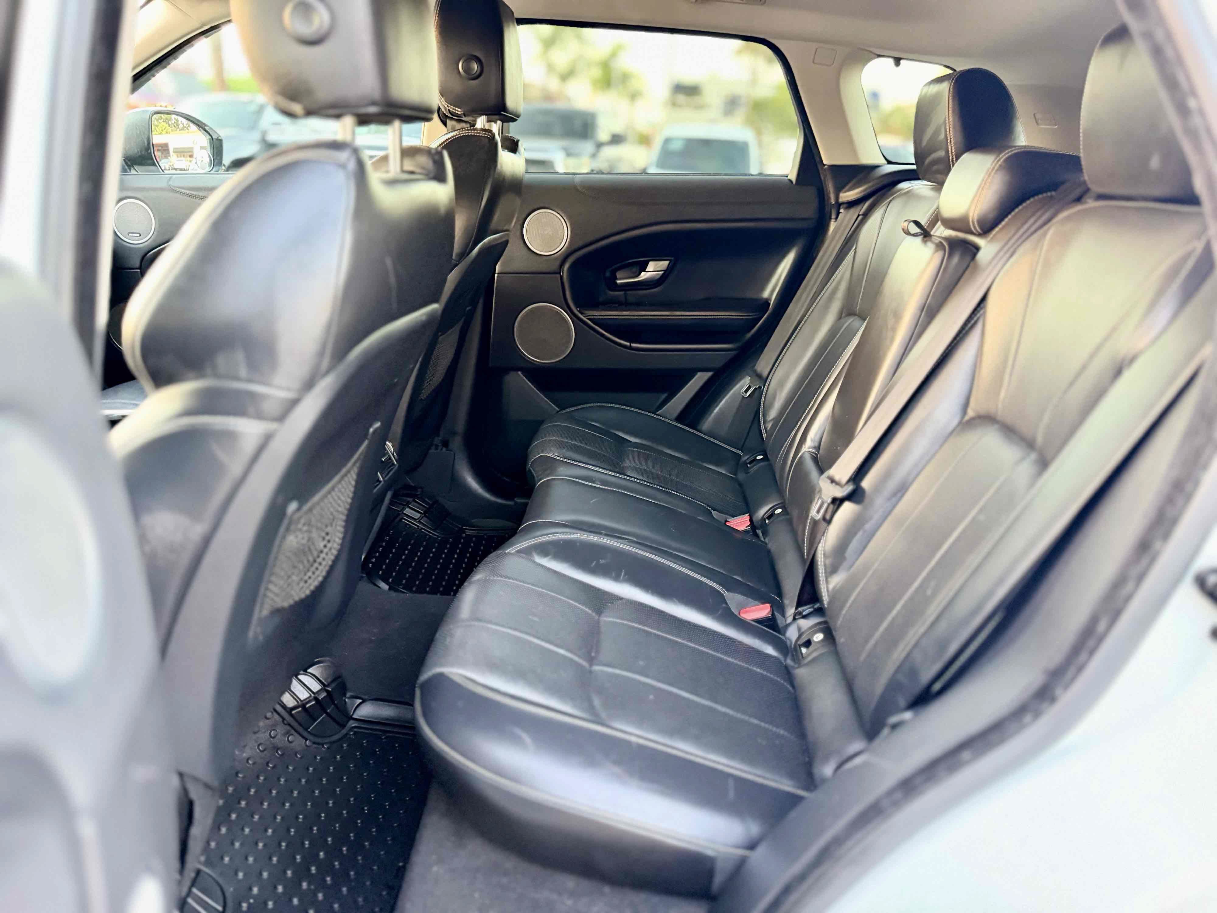 Used 2016 Land Rover Range Rover Evoque HSE AWD/4WD image 23
