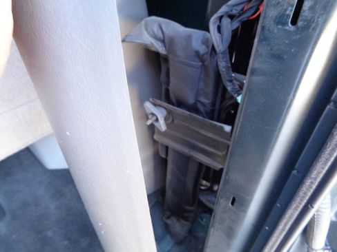 Used 2016 GMC Savana 3500 LT w/ LT Preferred Equipment Group image 56