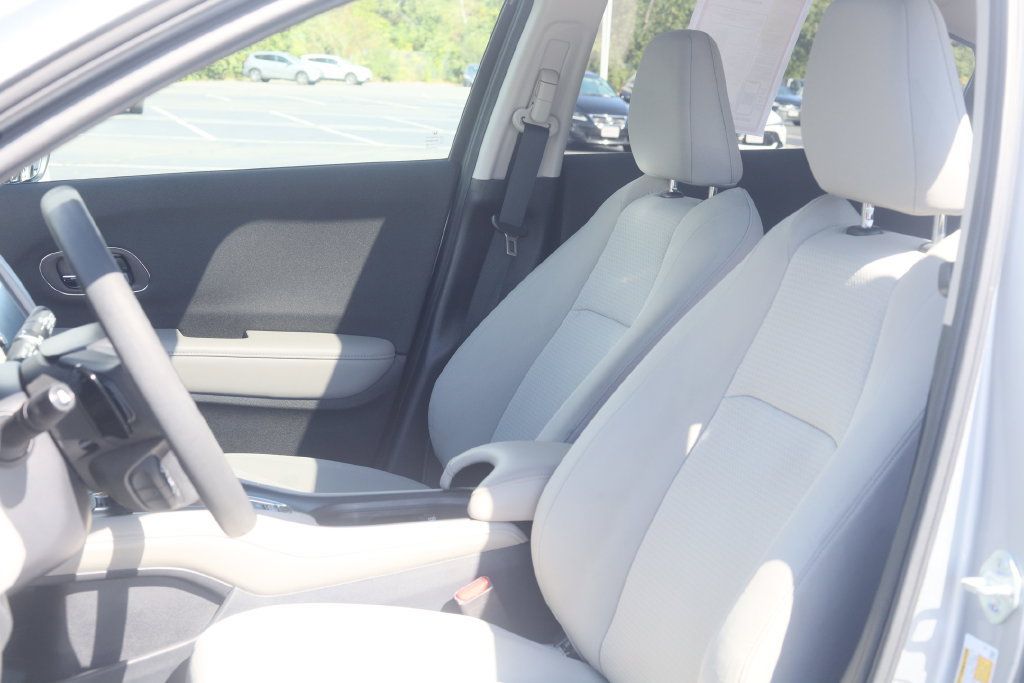 Used 2021 Honda HR-V EX image 19