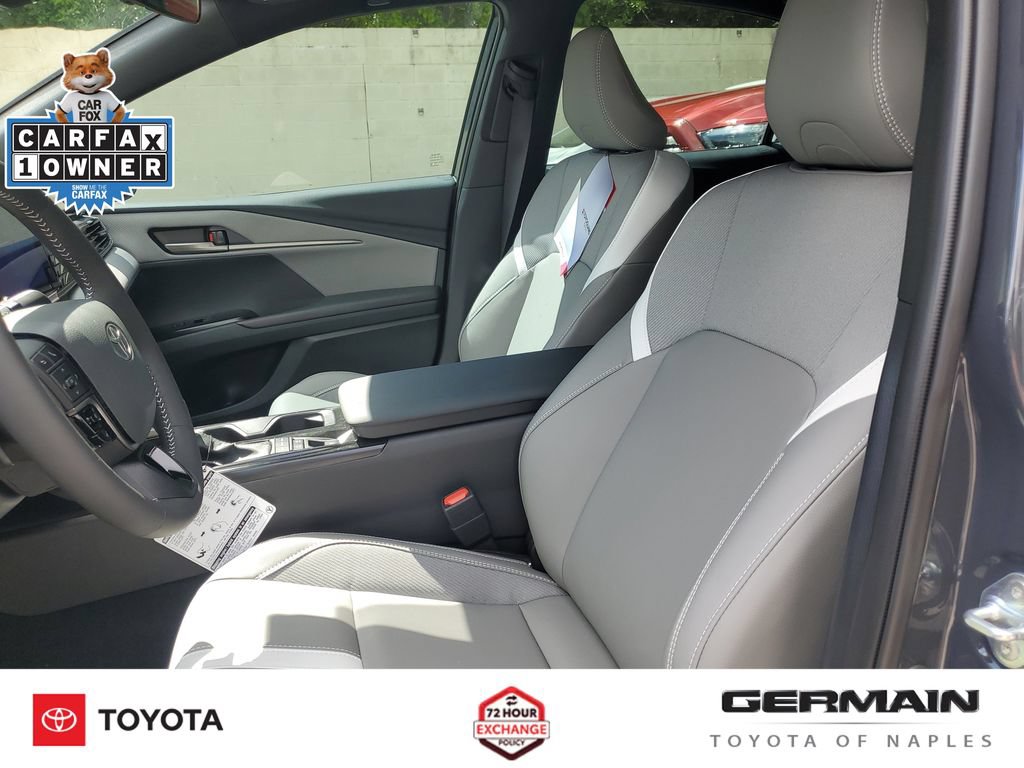Used 2026 Toyota Camry SE FWD image 19
