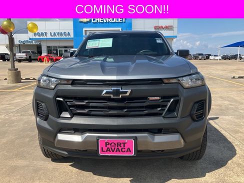 Used 2024 Chevrolet Colorado Trail Boss w/ Advanced Trailering Package image 2