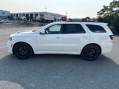 Used 2022 Dodge Durango R/T w/ Tow 'N Go Package AWD/4WD image 2