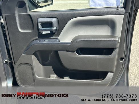 Used 2018 Chevrolet Silverado 1500 W/T w/ Trailering Package AWD/4WD image 23