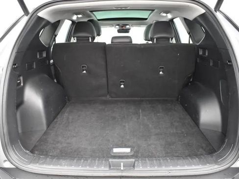 Used 2024 Hyundai Tucson Limited image 16