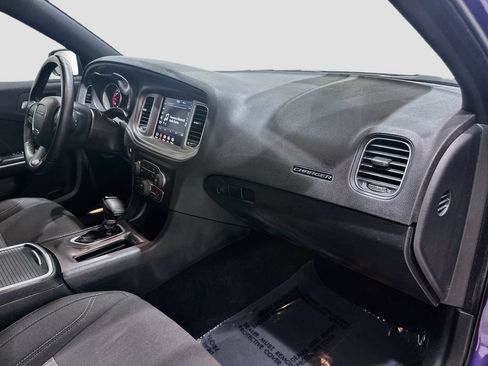 Used 2023 Dodge Charger SXT RWD image 28