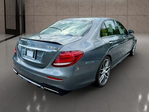 Used 2018 Mercedes-Benz E 63 AMG S image 12
