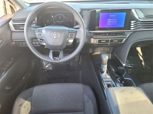 Certified 2025 Toyota Camry LE image 15