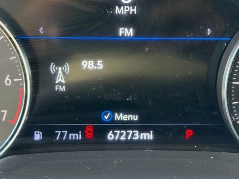 Used 2022 Buick Envision Essence w/ Safety Package FWD image 17